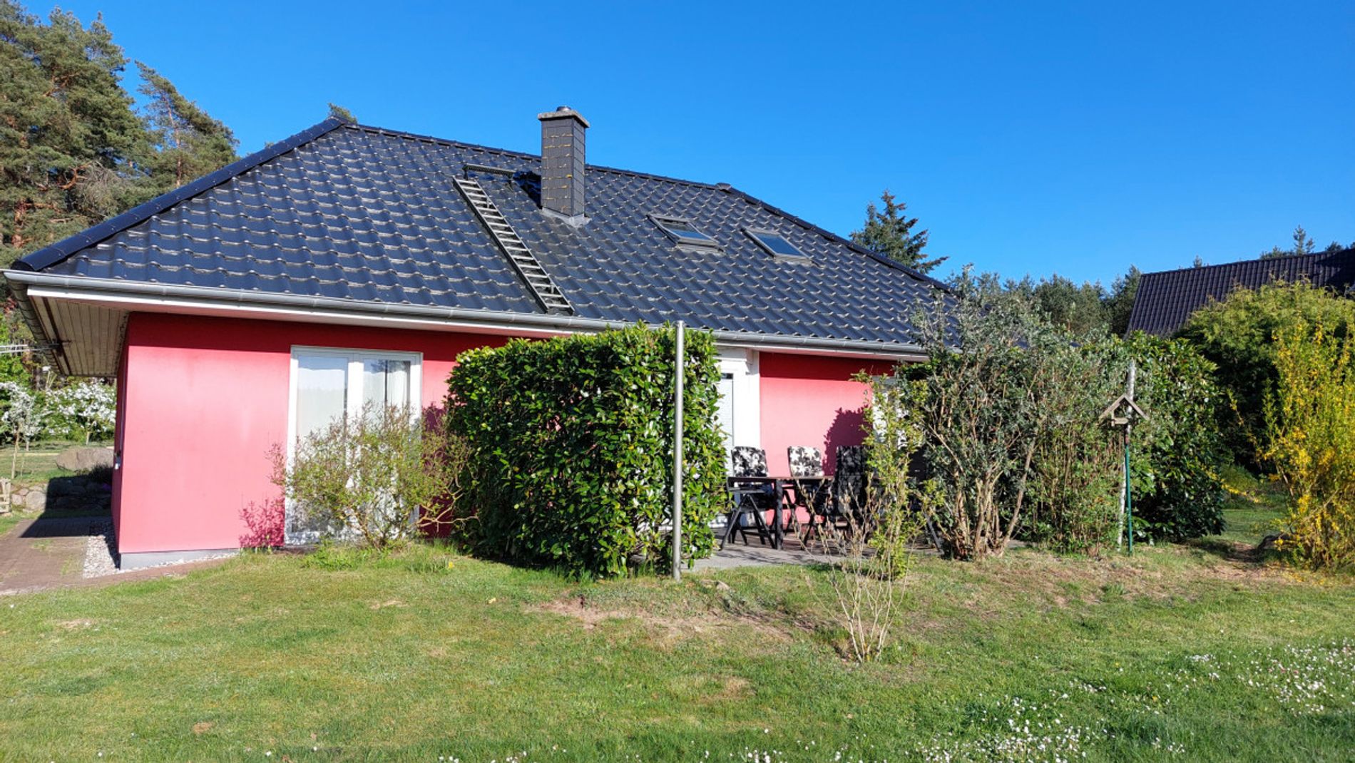 Haus mit Terrasse