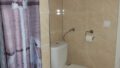 ...sowie DU und WC