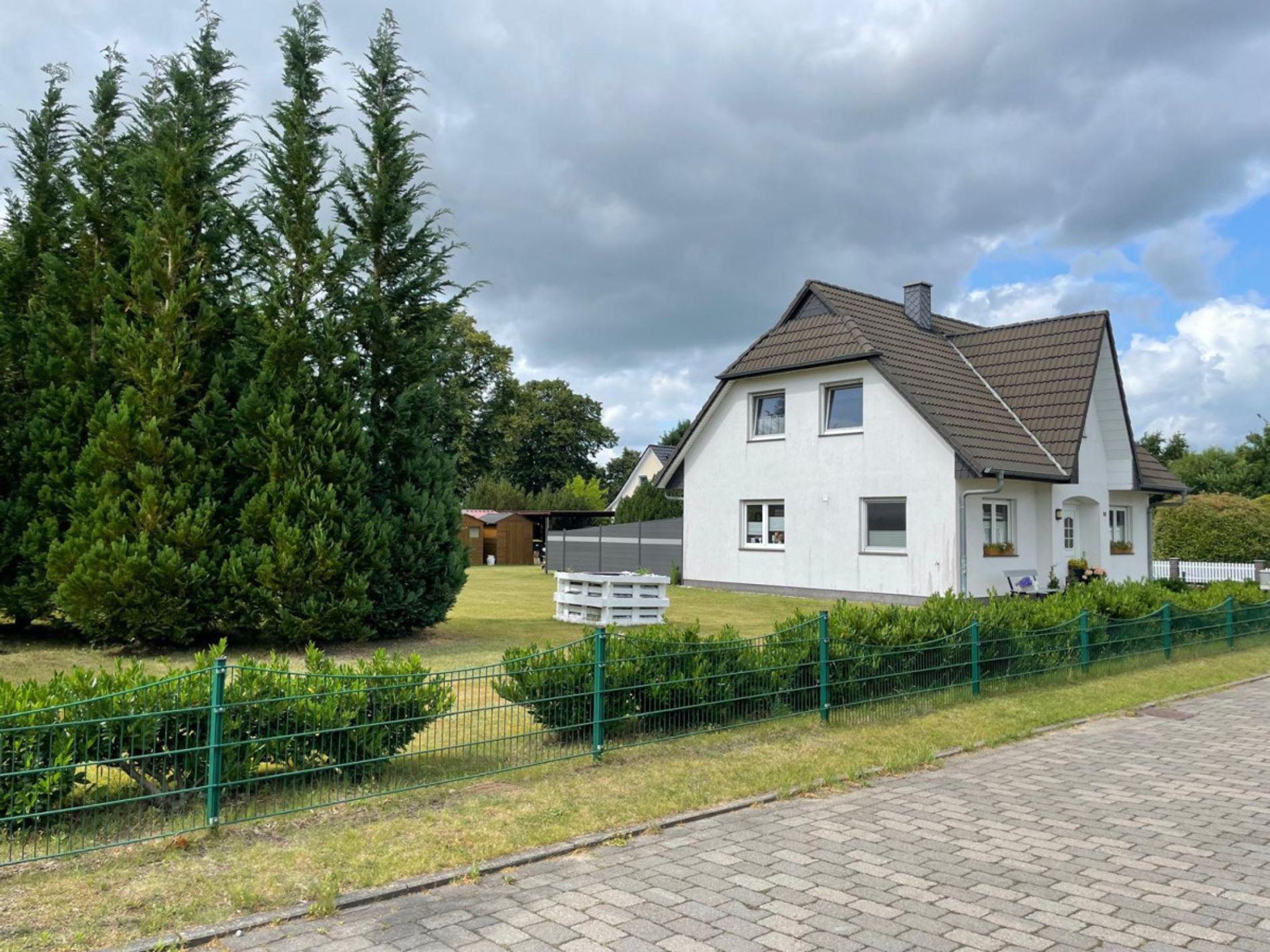 Grundstück mit Haus