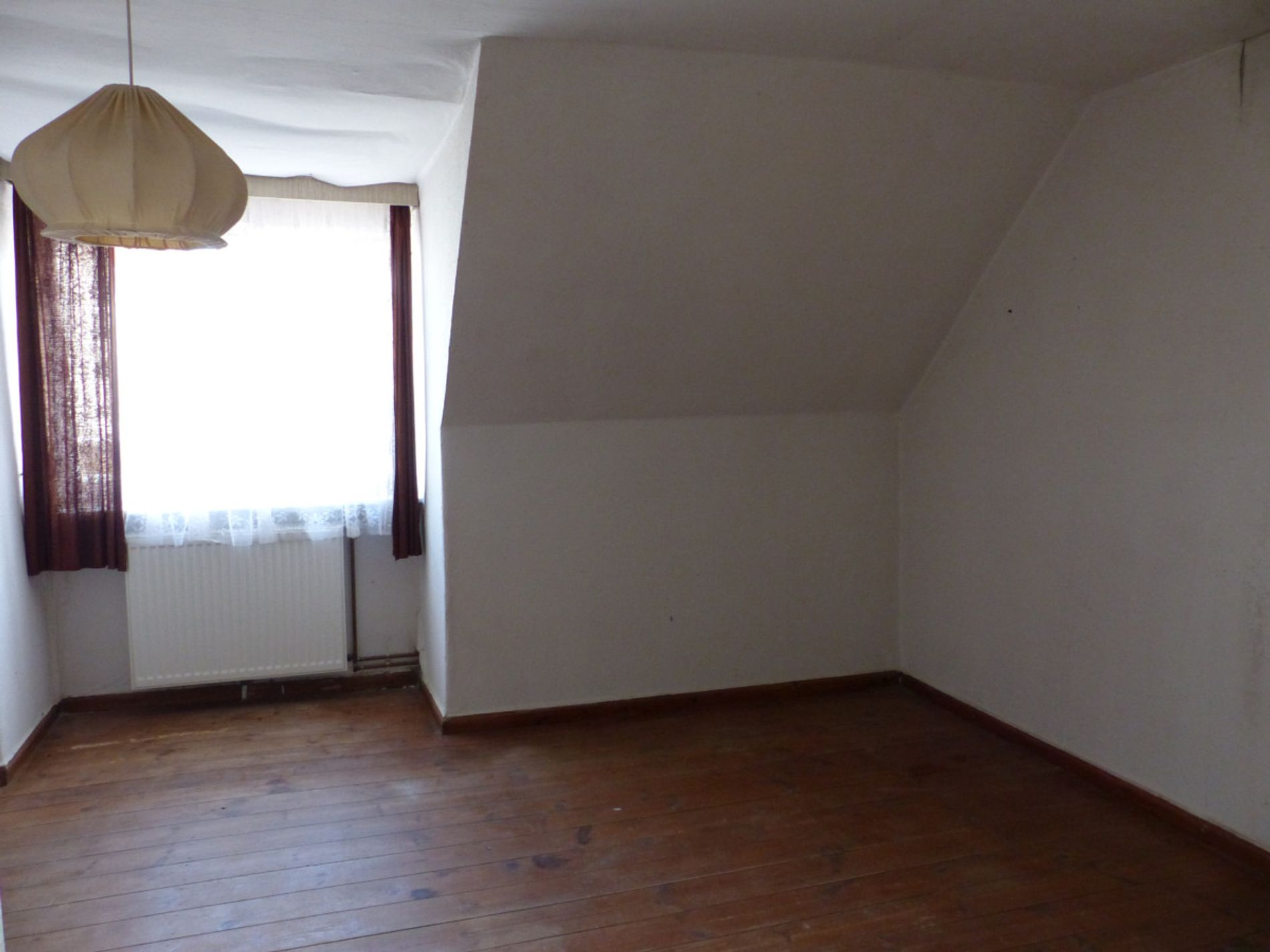 Zimmer Dachboden
