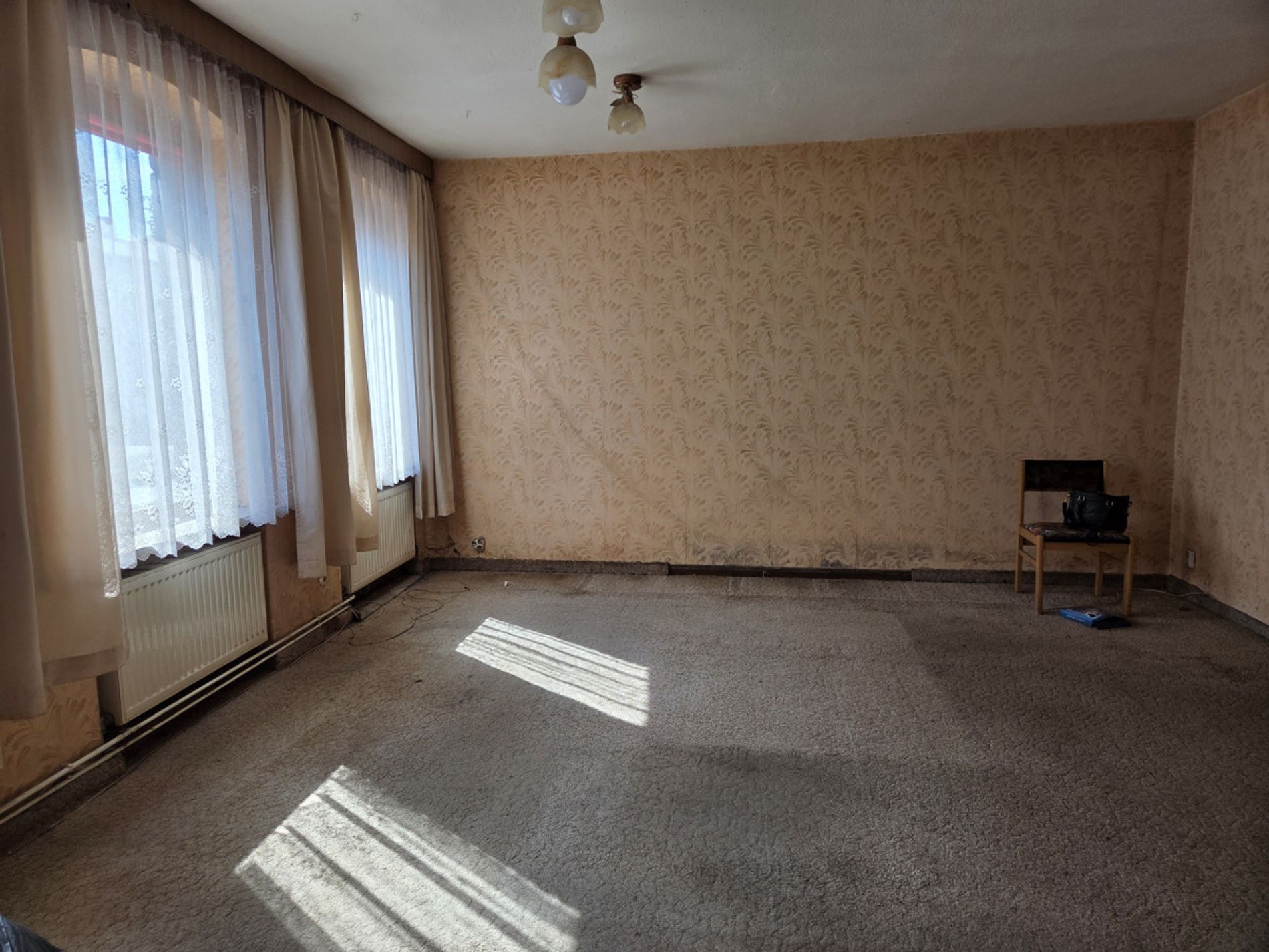 Zimmer links