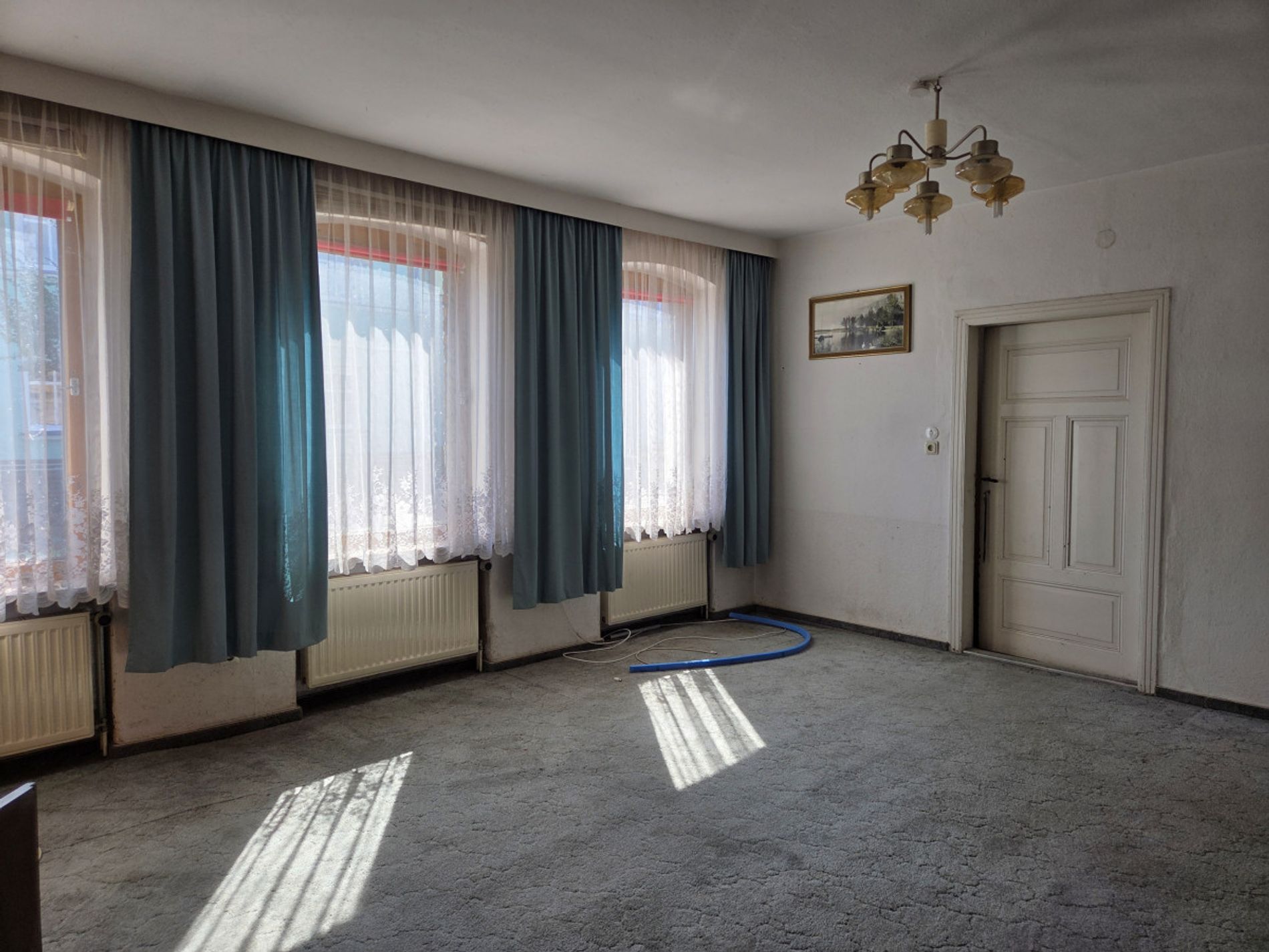 Wohnzimmer rechts