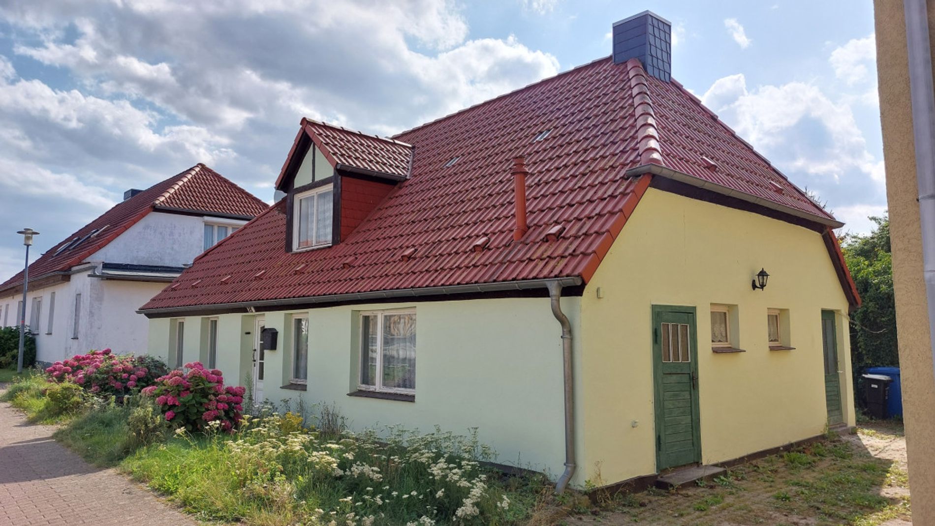 Vorder-/Seitenansicht