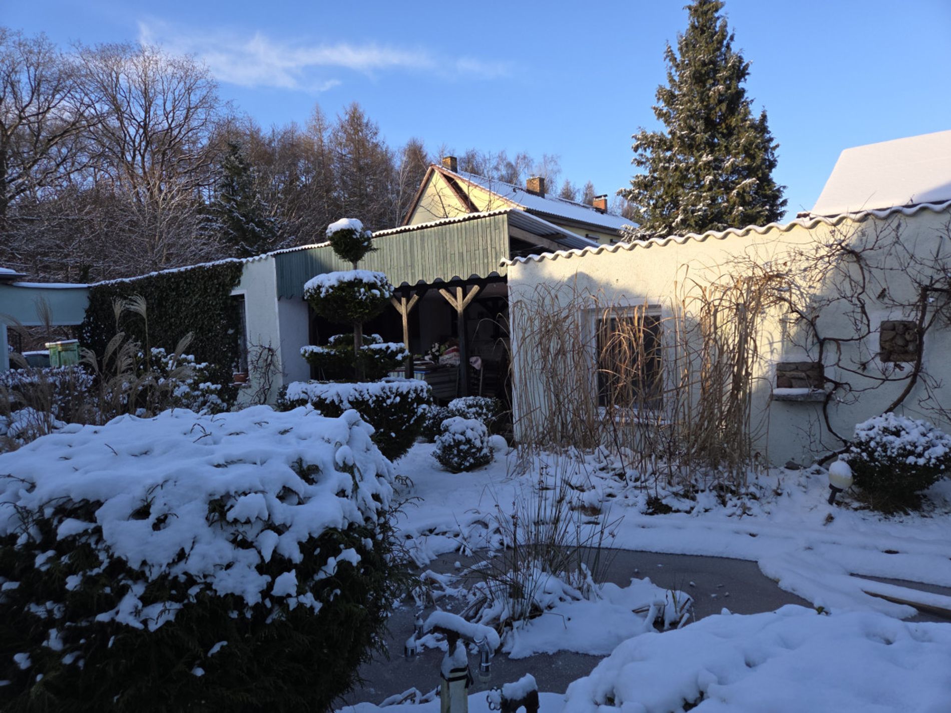 Grundstück mit NG und ...