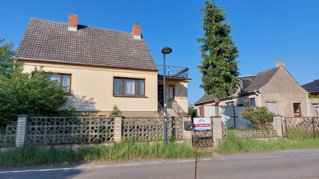 .....................