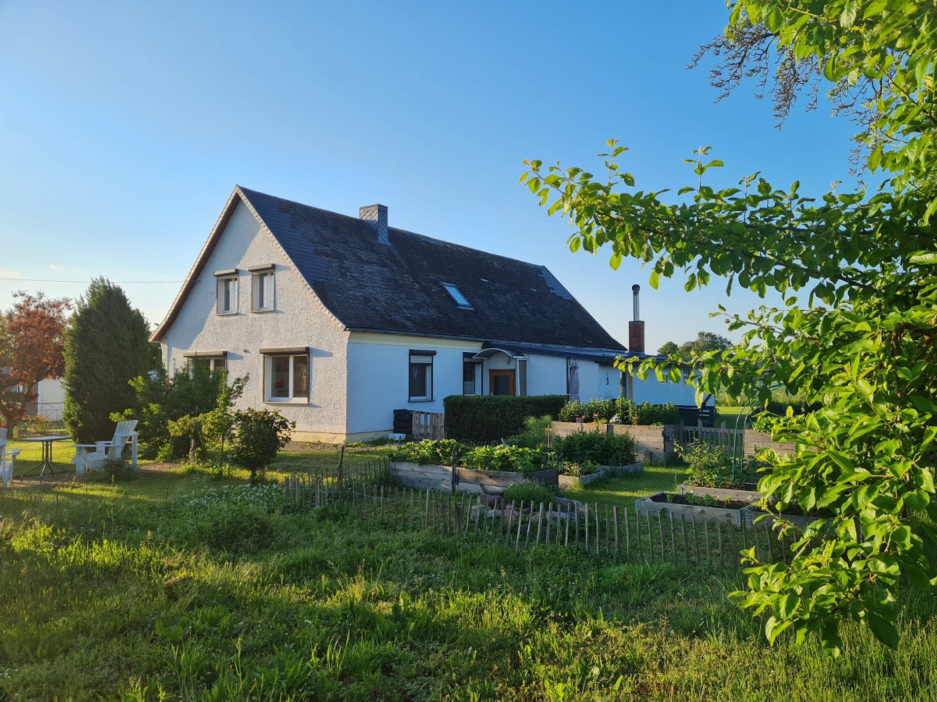 Grundstück mit Haus