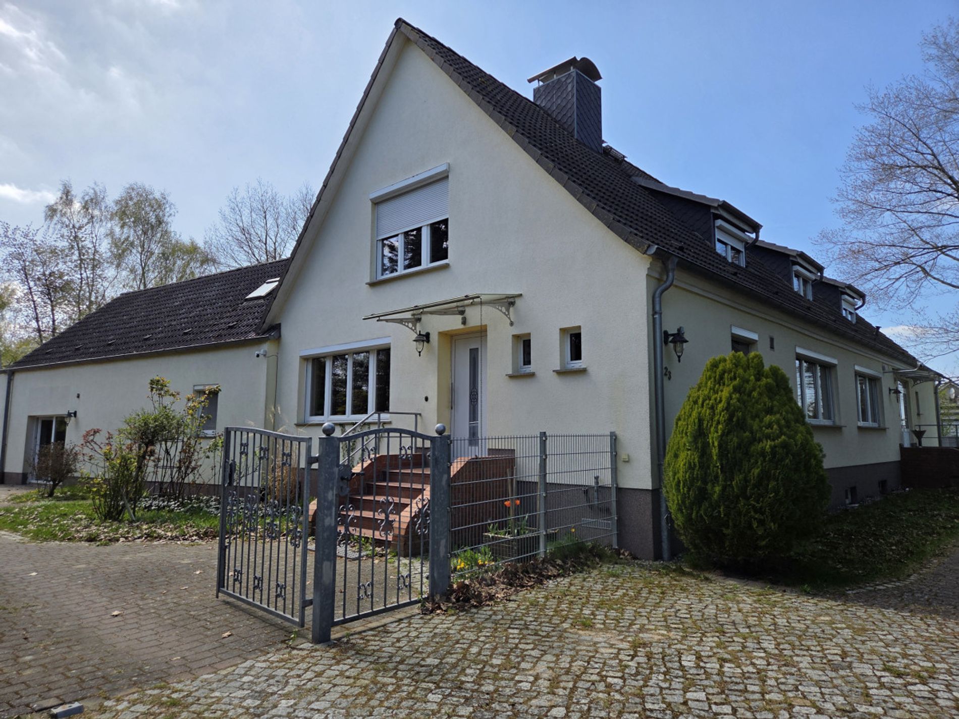 Eingang obere Wohnung