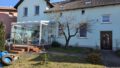 Haus mit Sommerg. u.  Eing. OG