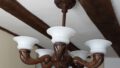 handgeschnitzte Lampe