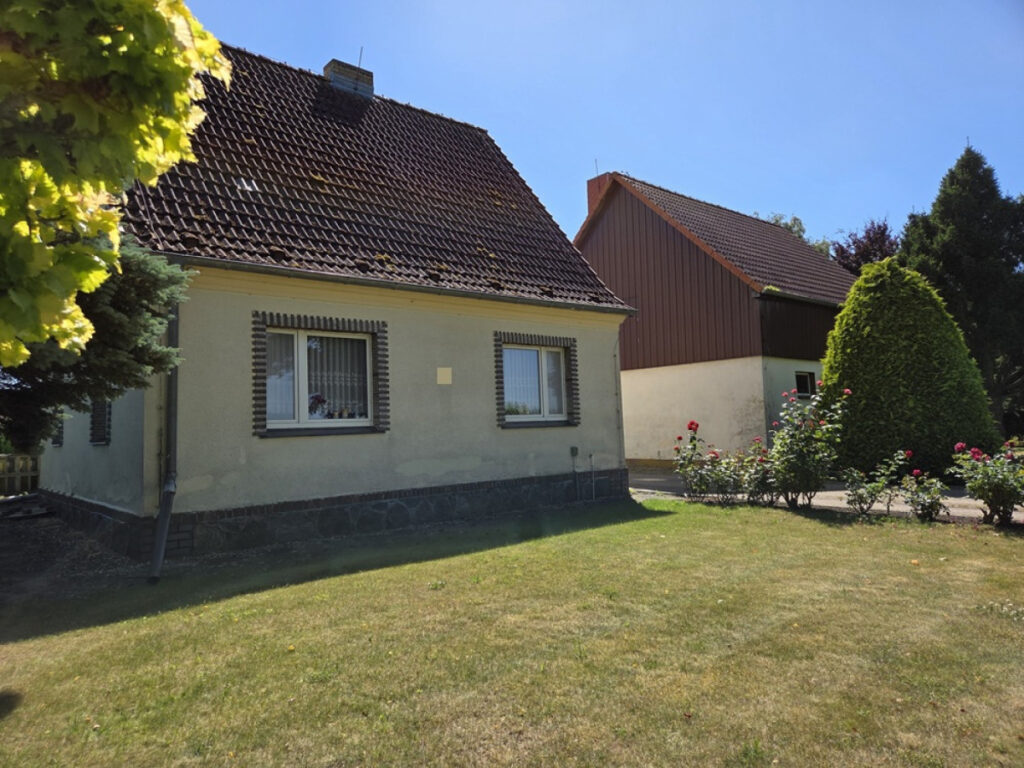Haus Straßenansicht
