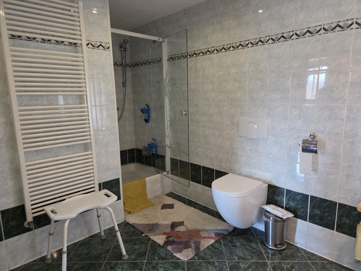Badezimmer EG