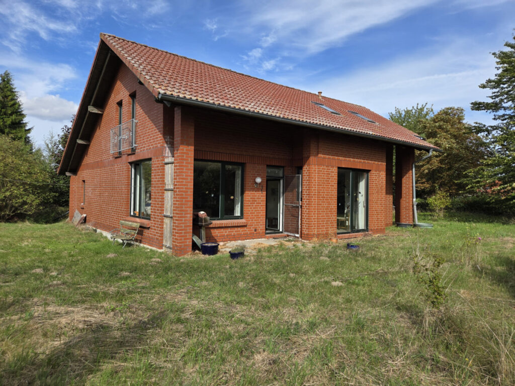 Haus mit Terrasse
