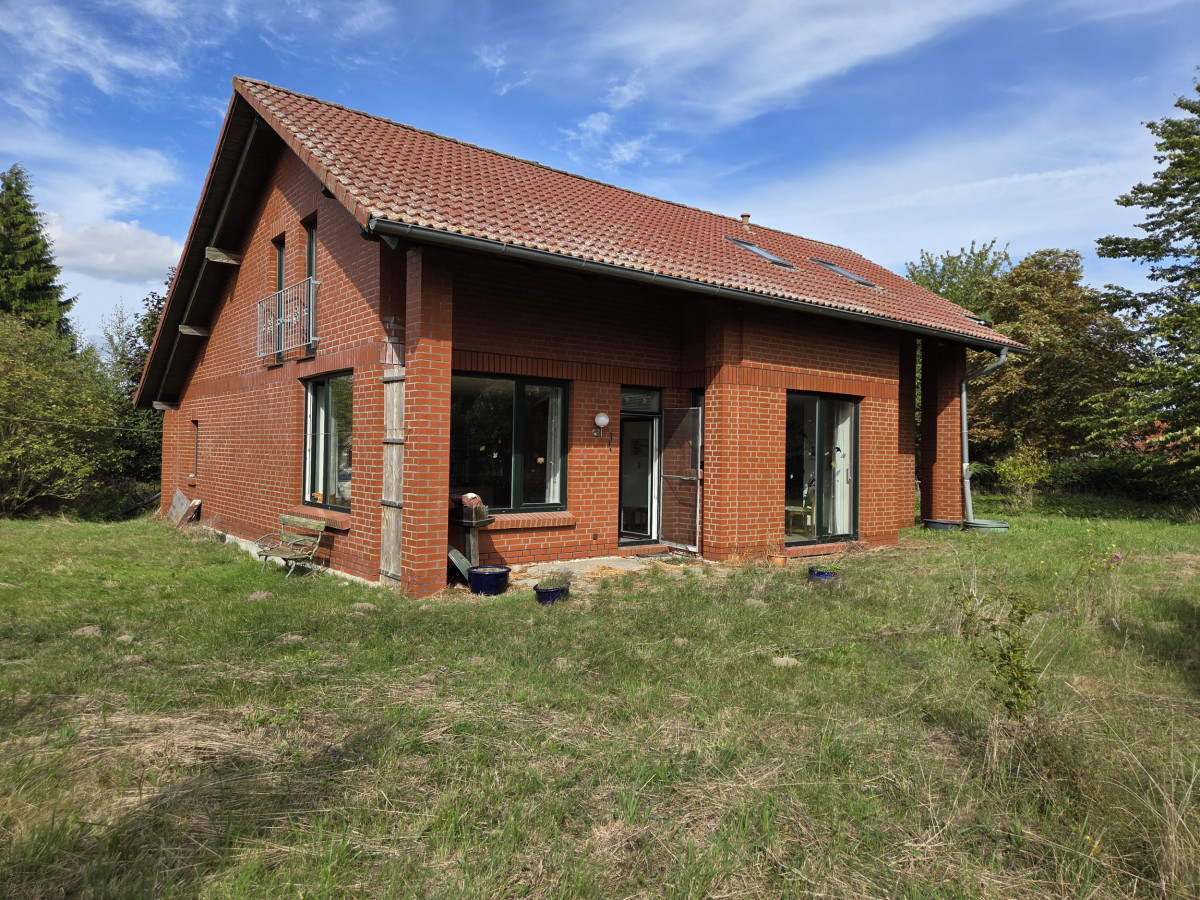 Haus mit Terrasse